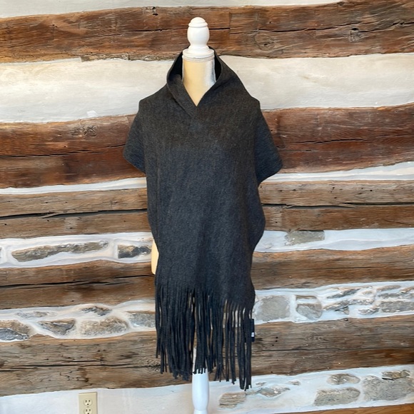 Lucky brand grey scarf, NWT - Picture 1 of 7